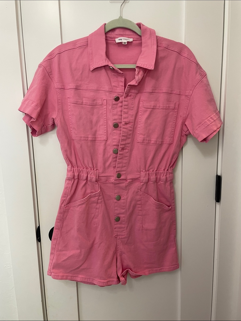 Casual Pink Short-Sleeve Button-Front Romper